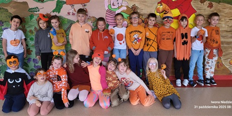 Powiększ grafikę: Dzień Dyni w 2a