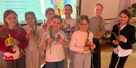 Dzień Kobiet w klasach 0-3