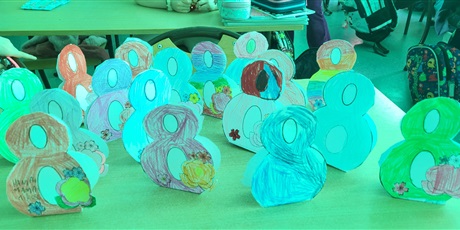 Powiększ grafikę: Prace  z okazji Dnia Kobiet 2a