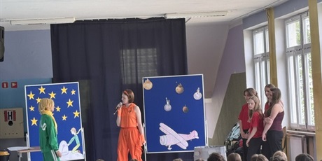 Powiększ grafikę: maly-ksiaze-693123.jpg