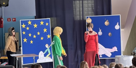 Powiększ grafikę: maly-ksiaze-693127.jpg