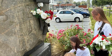Powiększ grafikę: Uczniowie podczas rozpoczęcia roku szkolnego 2025/26.