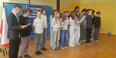 Szkolny Festiwal Pieśni i Piosenki Patriotycznej dla klas 4-8