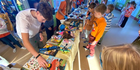 Powiększ grafikę: Klasa 2a podczas Dnia Tumbo