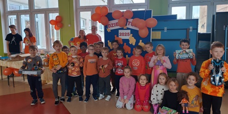 Powiększ grafikę: Przedszkolaki podczas Dnia Tumbo
