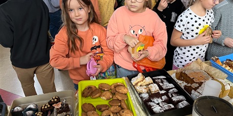 Powiększ grafikę: Klasa 1b podczas Dnia Tumbo