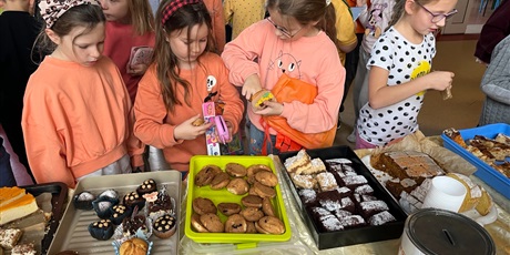 Powiększ grafikę: Klasa 1b podczas Dnia Tumbo