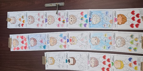 Powiększ grafikę: Rysunki dzieci na zakończenie zajęć kl.2c